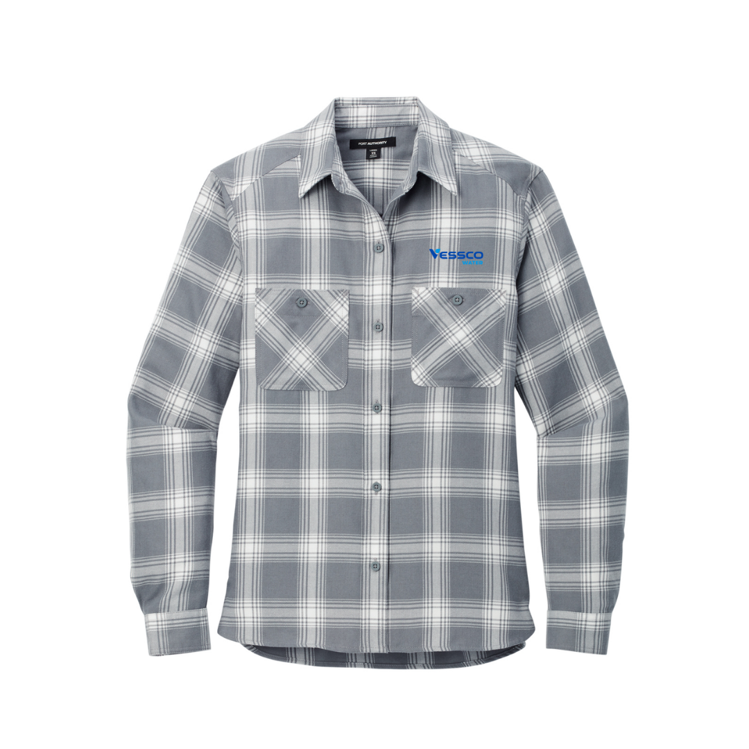 Women's Plaid Flannel Shirt